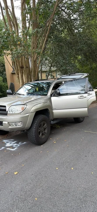 2004 Toyota 4Runner 4th Gen - Image 9 of 11