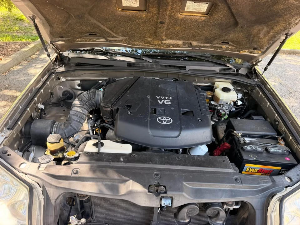 2004 Toyota 4Runner 4th Gen - Image 5 of 19