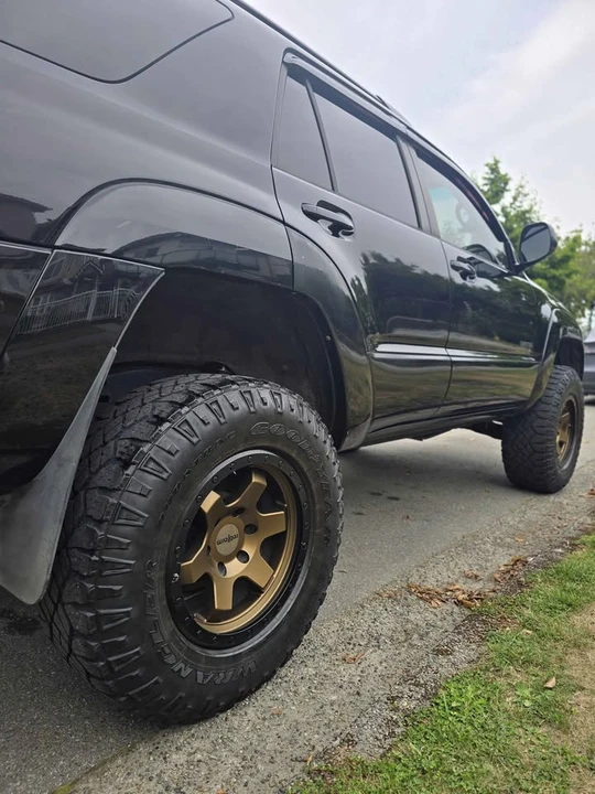 2004 Toyota 4Runner 4th Gen - Image 11 of 18
