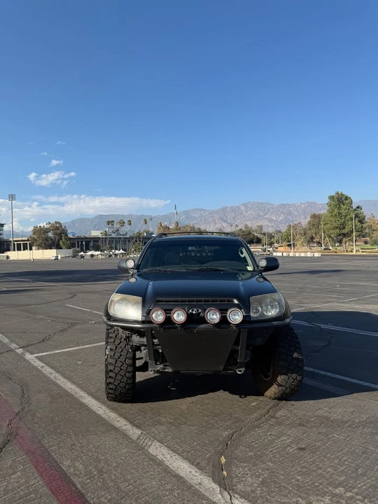 2004 Toyota 4Runner 4th Gen - Image 2 of 13