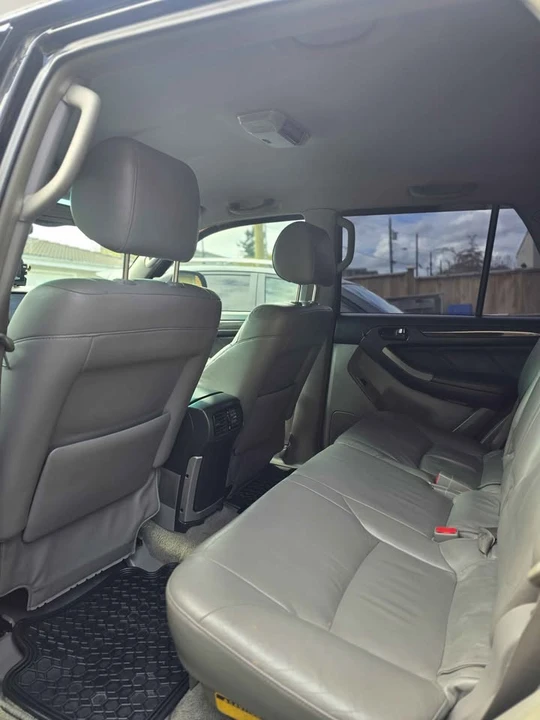 2004 Toyota 4Runner 4th Gen - Image 13 of 19