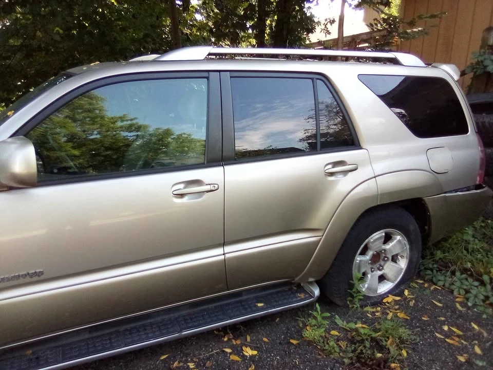 2004 Toyota 4Runner 4th Gen - Image 4 of 8