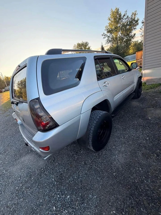 2004 Toyota 4Runner 4th Gen - Image 6 of 8