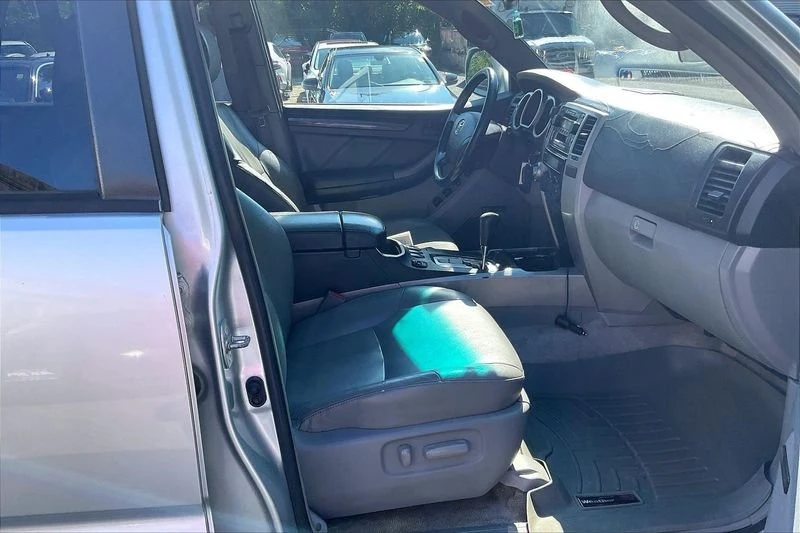 2004 Toyota 4Runner 4th Gen - Image 12 of 20