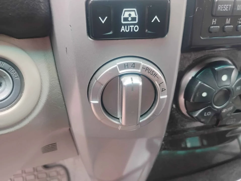 2004 Toyota 4Runner 4th Gen - Image 13 of 13
