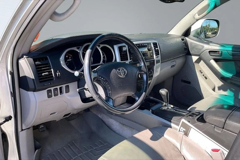 2004 Toyota 4Runner 4th Gen - Image 11 of 20