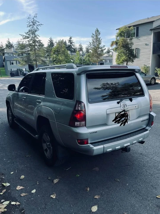 2004 Toyota 4Runner 4th Gen - Image 5 of 11