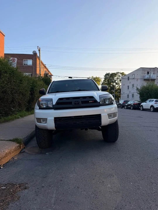2004 Toyota 4Runner 4th Gen - Image 2 of 8
