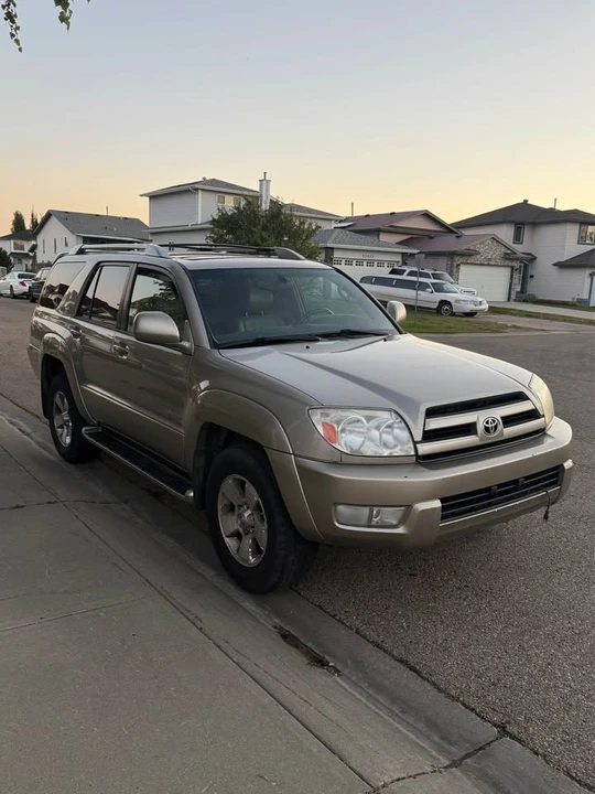 2004 Toyota 4Runner 4th Gen - Image 3 of 10