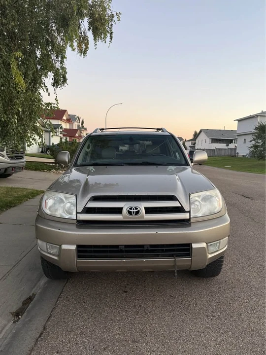 2004 Toyota 4Runner 4th Gen - Image 2 of 10