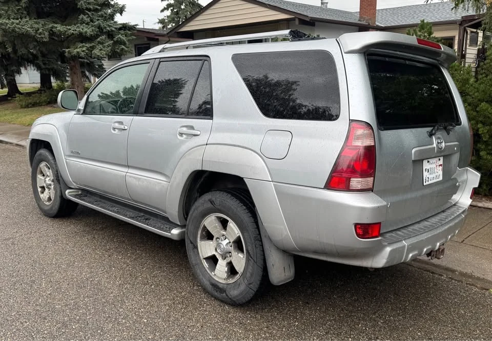 2004 Toyota 4Runner 4th Gen - Image 4 of 12