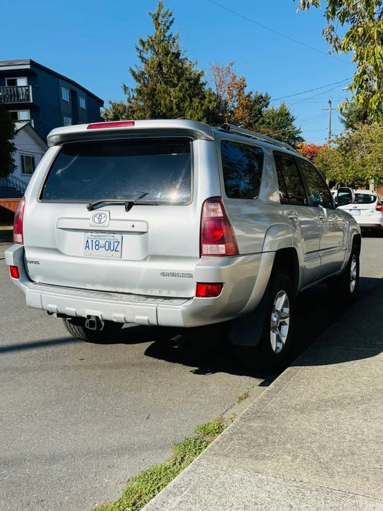 2004 Toyota 4Runner 4th Gen - Image 5 of 9