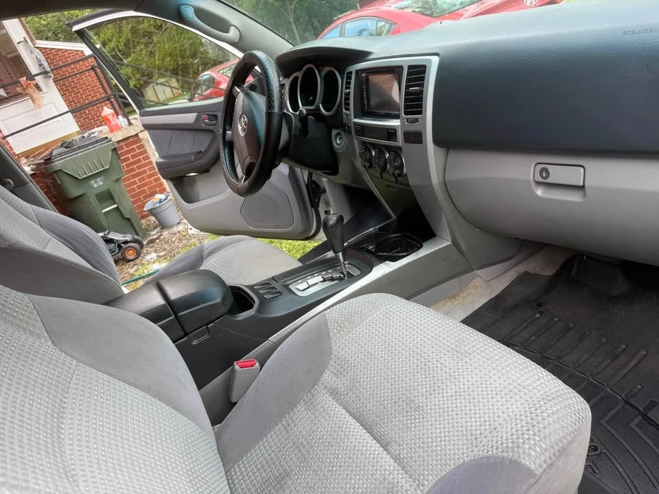 2004 Toyota 4Runner 4th Gen - Image 13 of 17