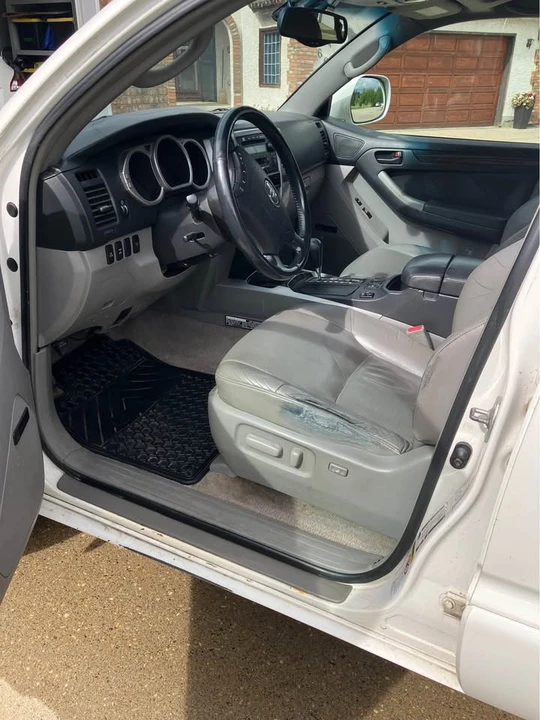 2004 Toyota 4Runner 4th Gen - Image 8 of 12