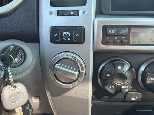 2004 Toyota 4Runner 4th Gen - Image 17 of 19