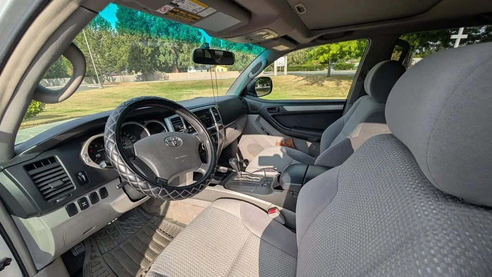 2004 Toyota 4Runner 4th Gen - Image 9 of 12