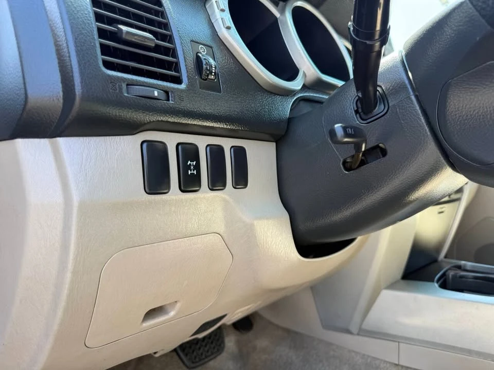 2004 Toyota 4Runner 4th Gen - Image 18 of 20