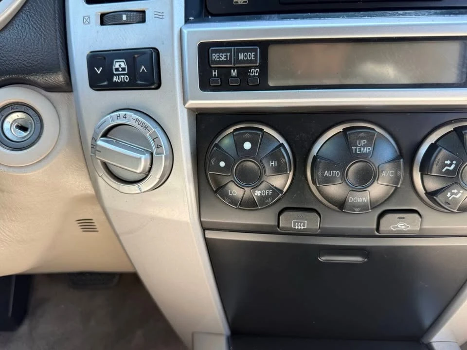 2004 Toyota 4Runner 4th Gen - Image 19 of 20