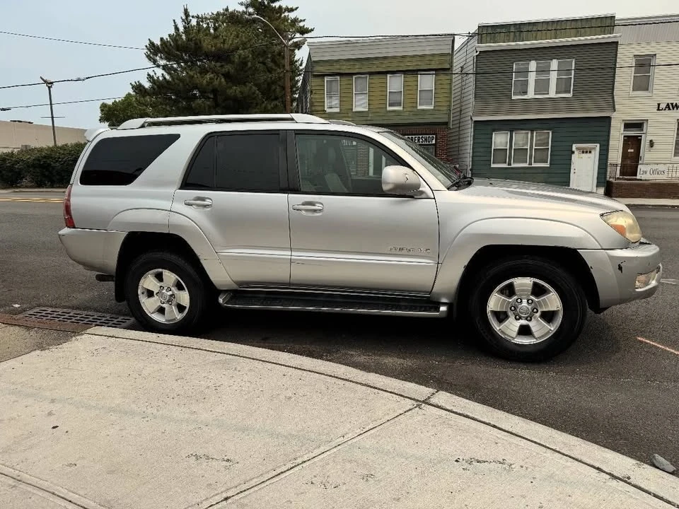 2004 Toyota 4Runner 4th Gen - Image 5 of 20