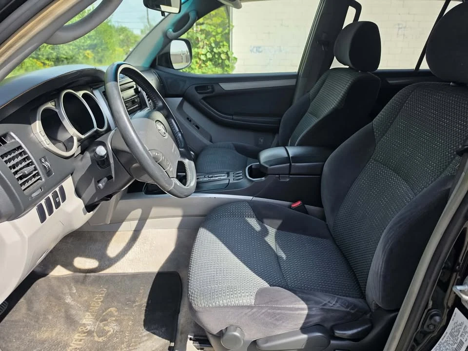 2004 Toyota 4Runner 4th Gen - Image 9 of 16