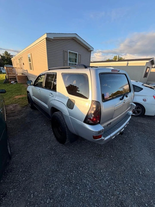 2004 Toyota 4Runner 4th Gen - Image 5 of 8