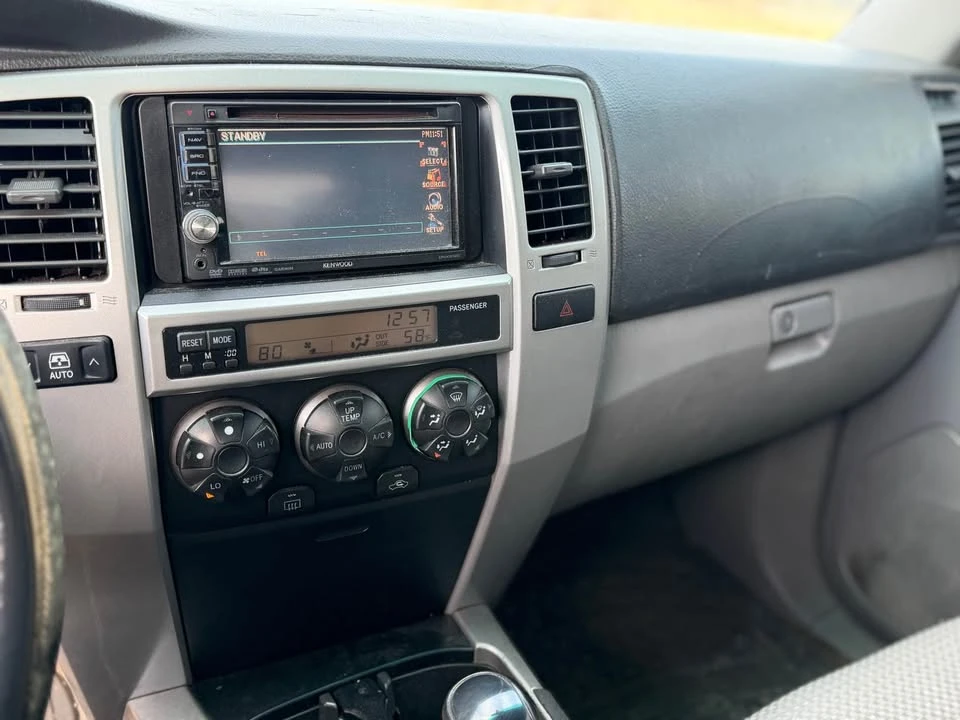 2004 Toyota 4Runner 4th Gen - Image 12 of 15