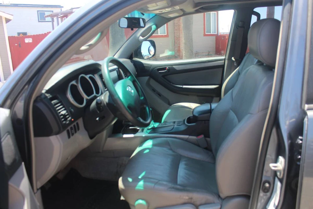 2004 Toyota 4Runner 4th Gen - Image 7 of 15
