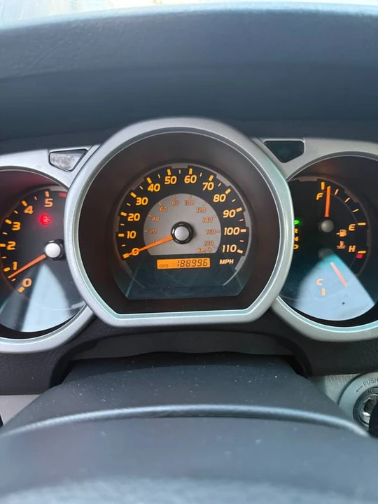 2004 Toyota 4Runner 4th Gen - Image 14 of 15