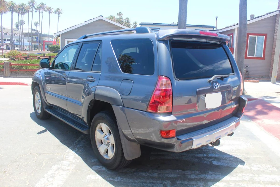2004 Toyota 4Runner 4th Gen - Image 5 of 15