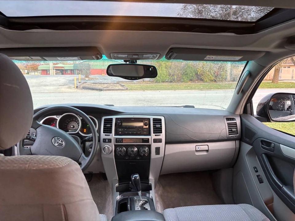 2004 Toyota 4Runner 4th Gen - Image 13 of 21