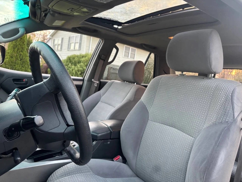 2004 Toyota 4Runner 4th Gen - Image 12 of 21