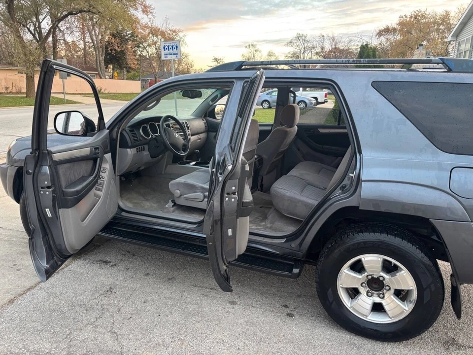 2004 Toyota 4Runner 4th Gen - Image 15 of 21