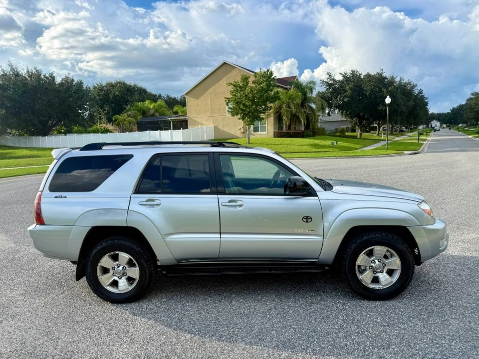 2004 Toyota 4Runner 4th Gen - Image 4 of 11