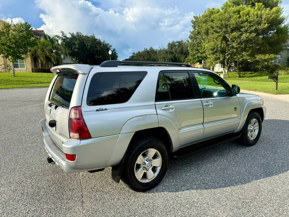 2004 Toyota 4Runner 4th Gen - Image 5 of 11