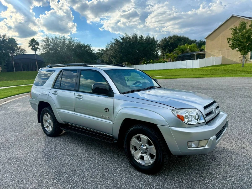 2004 Toyota 4Runner 4th Gen - Image 3 of 11