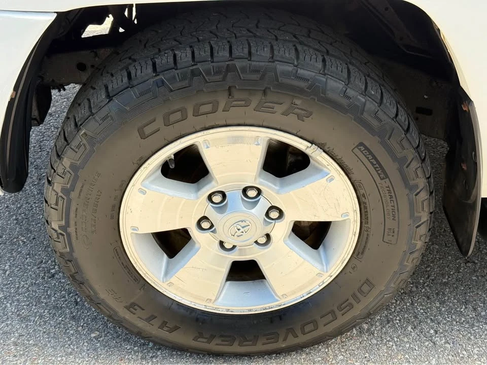 2004 Toyota 4Runner 4th Gen - Image 7 of 15