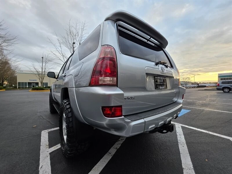 2004 Toyota 4Runner 4th Gen - Image 11 of 21