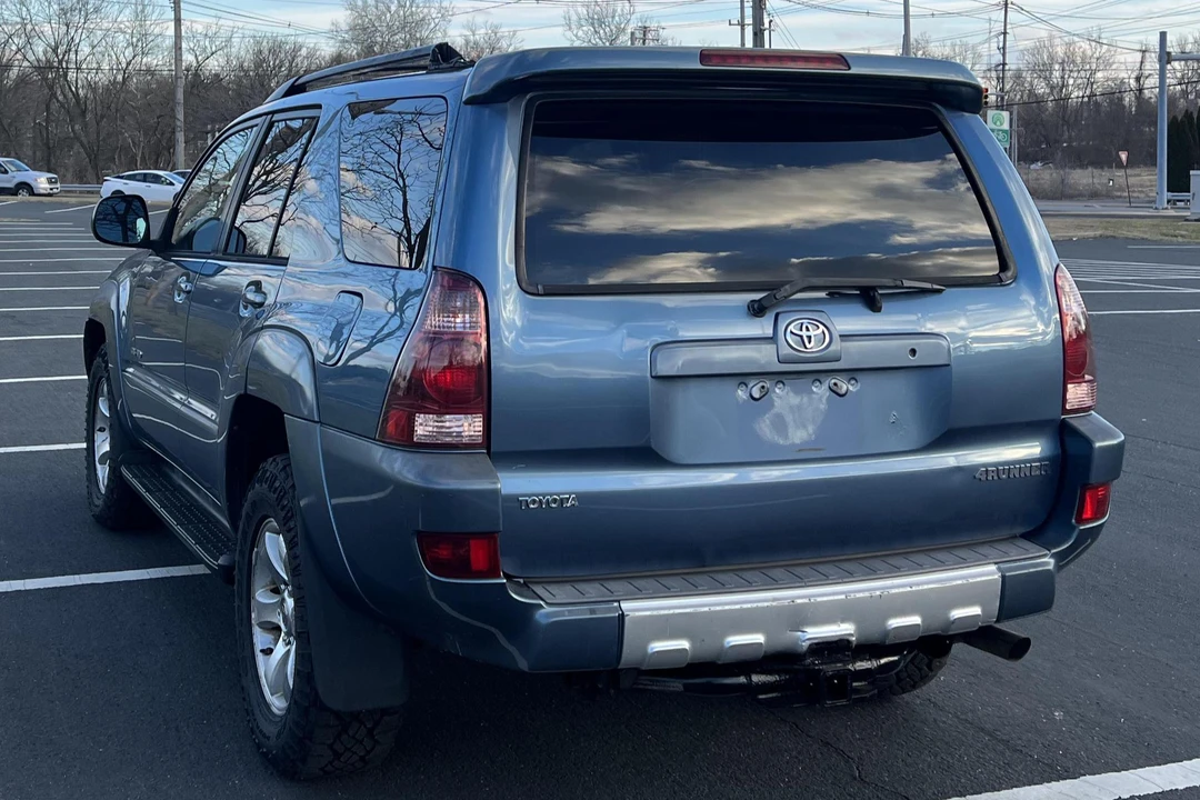2004 Toyota 4Runner 4th Gen - Image 4 of 31