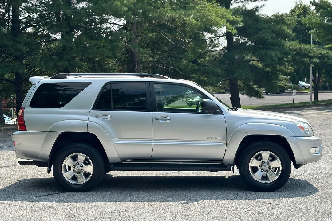 2004 Toyota 4Runner 4th Gen - Image 3 of 31