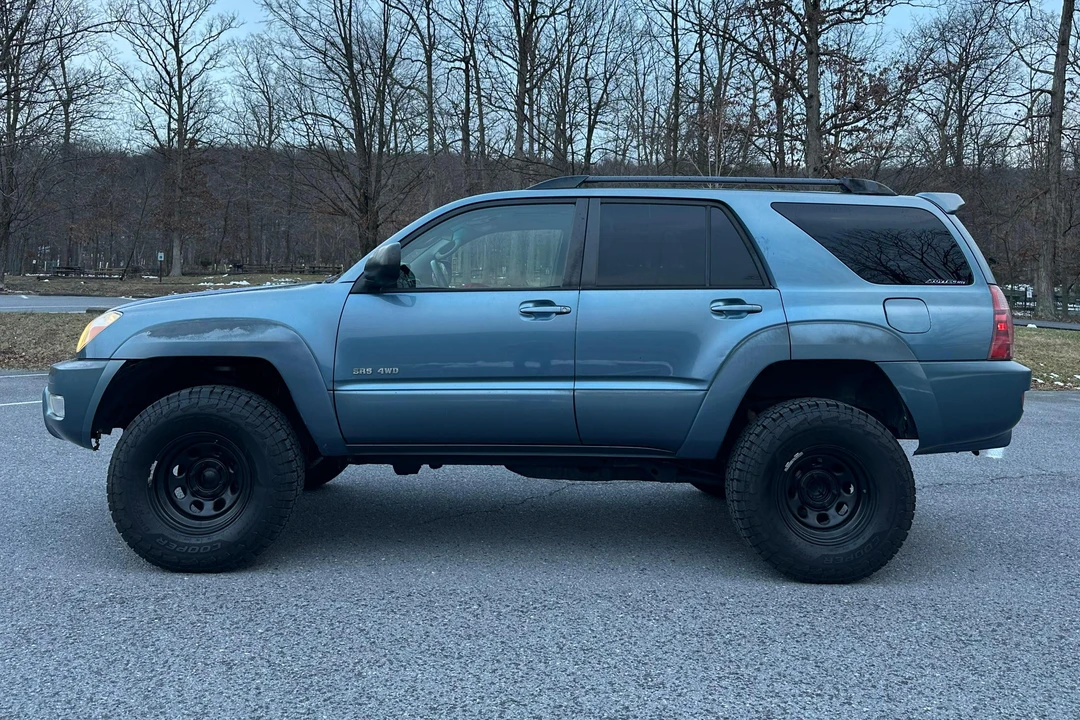 2004 Toyota 4Runner 4th Gen - Image 3 of 31