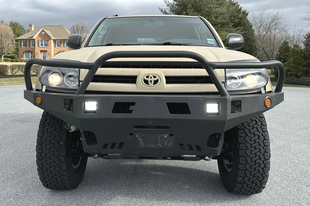 2004 Toyota 4Runner 4th Gen - Image 2 of 31