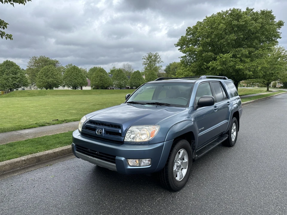 2004 Toyota 4Runner 4th Gen - Image 9 of 31
