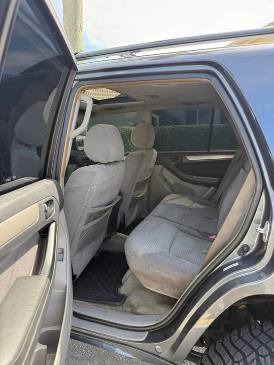 2004 Toyota 4Runner 4th Gen - Image 17 of 24