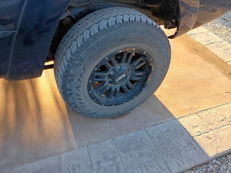 2004 Toyota 4Runner 4th Gen - Image 3 of 11