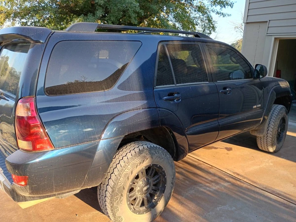 2004 Toyota 4Runner 4th Gen - Image 2 of 11