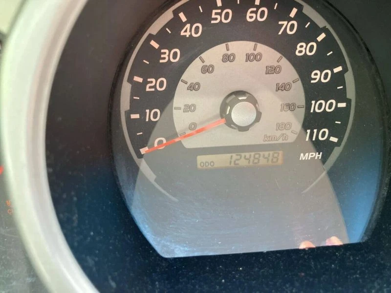 2004 Toyota 4Runner 4th Gen - Image 10 of 12