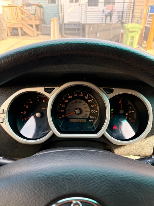 2004 Toyota 4Runner 4th Gen - Image 5 of 20