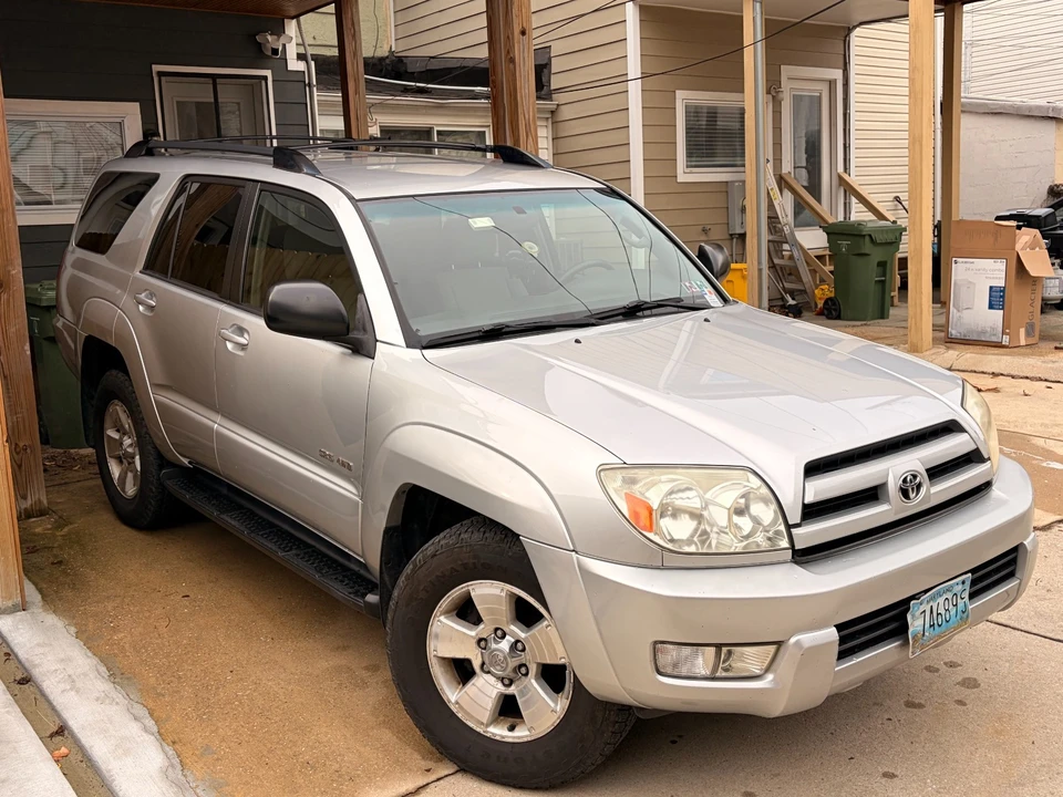 2004 Toyota 4Runner 4th Gen - Image 2 of 20