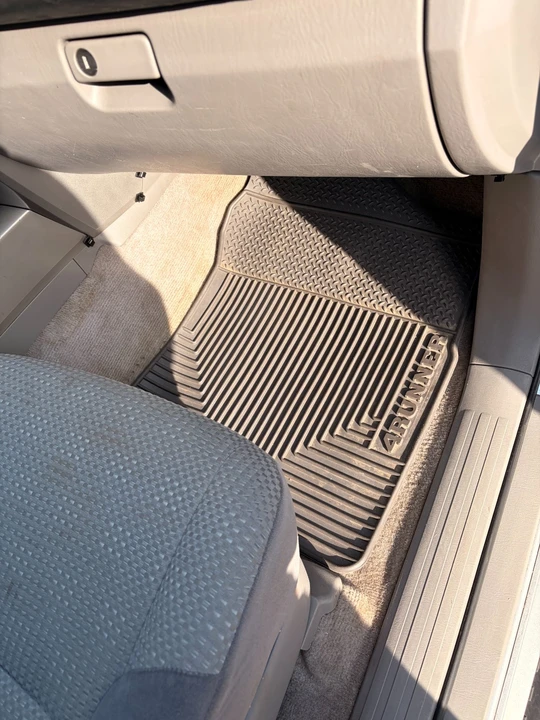 2004 Toyota 4Runner 4th Gen - Image 7 of 20