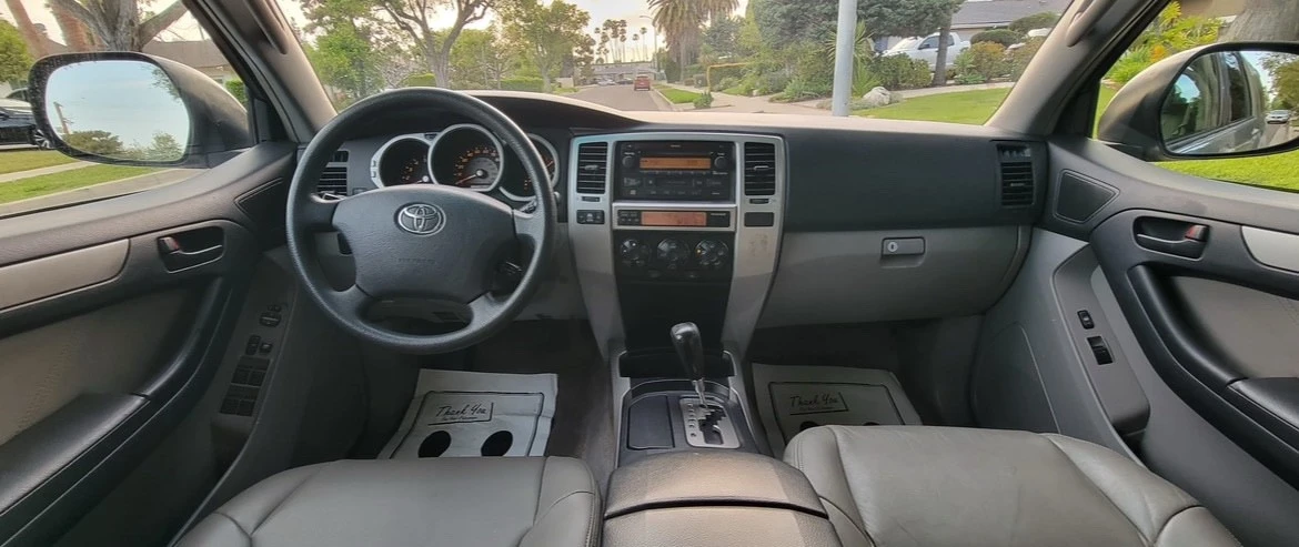 2004 Toyota 4Runner 4th Gen - Image 9 of 12